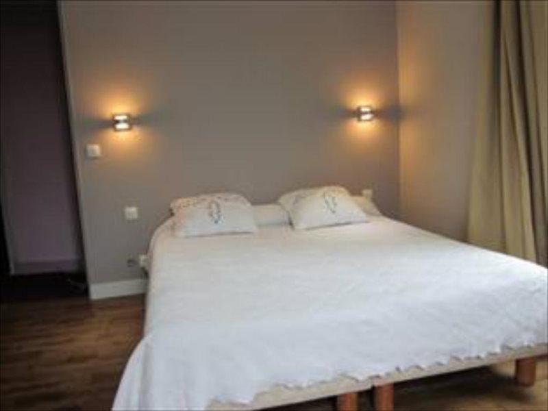 Hotel De Nevers Lourdes Exterior foto